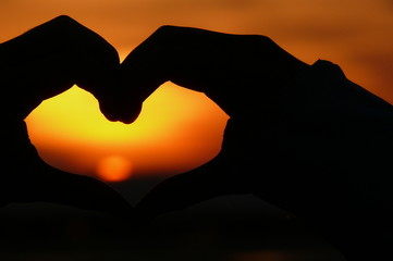 Herz mit Sonnenuntergang