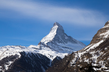 Fototapeta na wymiar Paysage de montages - Zermatt - Suisse