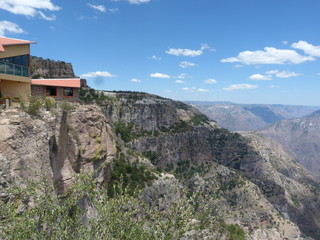 Fototapeta na wymiar Vue panoramique du canyon d'Urique