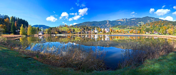 Goldegg mit dem Goldeggersee im Pongau