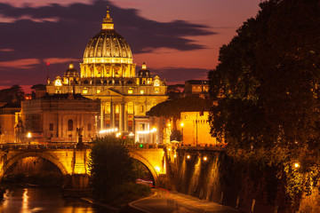 Fototapeta na wymiar Dome of Saint Peter, Rome, Italy