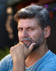 Portr&auml;t - Selbstportr&auml;t - Portrait