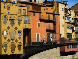 Fototapeta na wymiar colorful houses and bridge in Girona, Spain