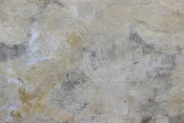Concrete wall with rough finishing for further plasterwork