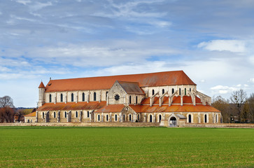 Fototapeta na wymiar Pontigny Abbey, France