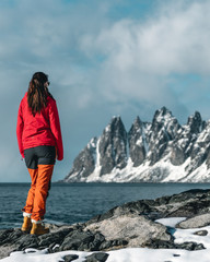 Naklejka premium young woman in the mountains