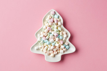 mini marshmallows on fir shape plate