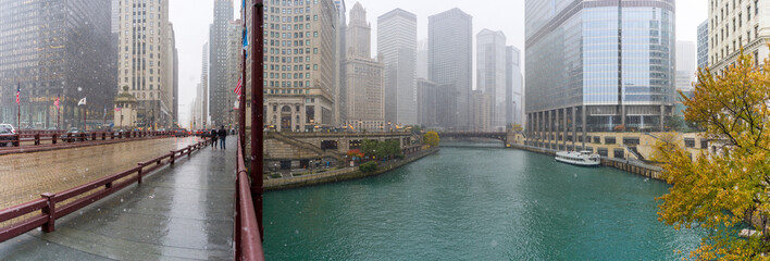 Chicago downtown Michigan Avenue bridge skyline