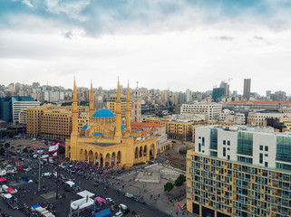 Obraz premium Martyrs' Square during the Lebanese Revolution, against the current government, and against corruptions in the country