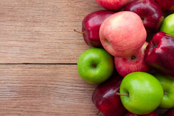 apples on wooden table