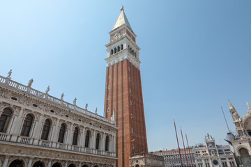 Fototapeta na wymiar Panoramic view of Piazza San Marco