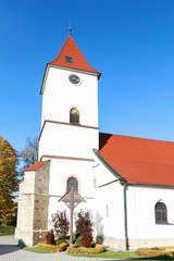 Fototapeta premium LIPNICA MUROWANA, POLAND - APRIL 09, 2017: Church in Lipnica