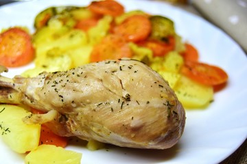 chicken with potatoes and vegetables