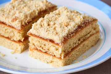 Shortbread cake with jam on a plate