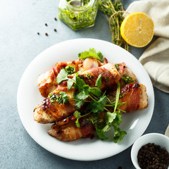 Chicken with bacon and pesto sauce