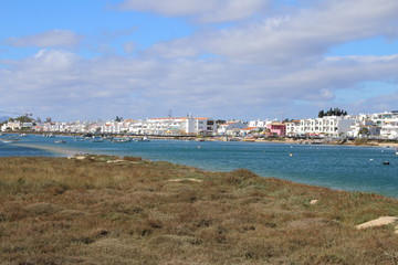 Fototapeta na wymiar Tavira in Portugal Strandhütten