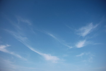Obraz premium blue sky with clouds top view 