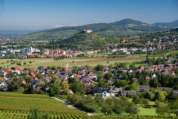 Landschaft bei Staufen im Breisgau - 301748407