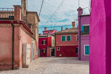 Fototapeta na wymiar Colourful houses in Burano Italy 02