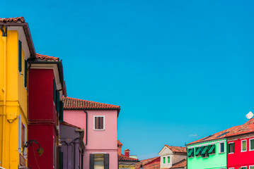 Fototapeta na wymiar Colourfull houses in Burano Venice 06
