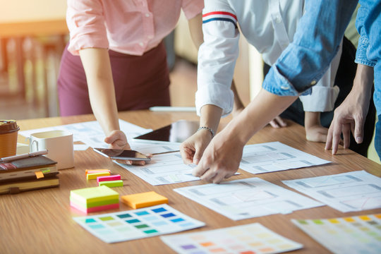 Young team Programmer graphic desine drawing website UX layout app development