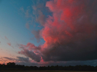 Obraz na płótnie Canvas dramatic sky with clouds