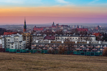 Wzgórze Wawelskie w Krakowie podczas zachodu słońca, Polska