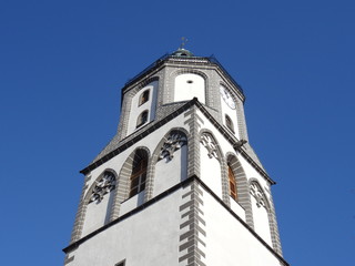 Fototapeta na wymiar historischer Kirchturm