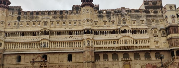 facade of palace in venice italy
