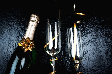 champagne glasses with sparkles