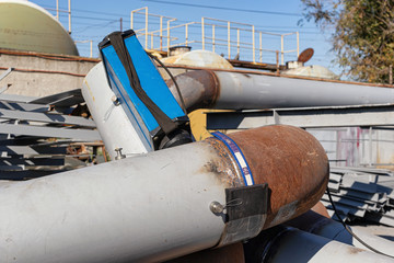 Control of welded seams of elements and details of pipelines by x-ray method