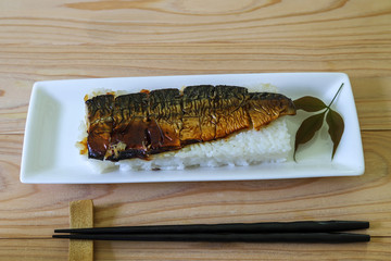 焼きサバ寿司