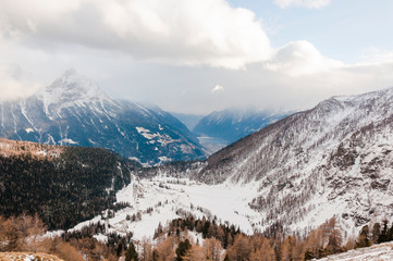 Poschiavo, Bernina, Val Poschiavo, Alp Gr&uuml;m, Lago di Poschiavo, Puschlav, Val Bernina, Wanderweg, Bernina-Express, Alpen, Graub&uuml;nden, Winter, Schweiz