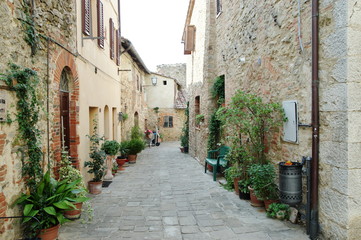 Fototapeta na wymiar San Gusme, Tuscany, Italy - October 17, 2019: medieval village which is preserved in its original form until today. Typical buildings.