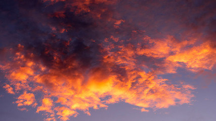 Fototapeta na wymiar Amazing cloud and sky during sunset