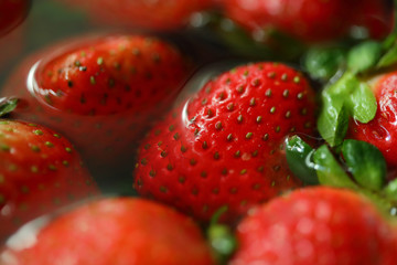 strawberry red fruit cleaning water