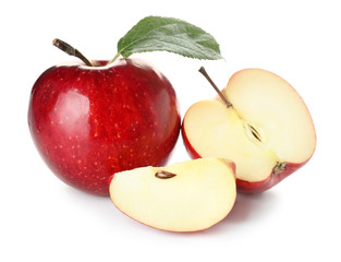 Fototapeta na wymiar Fresh ripe apples on white background