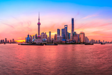 Fototapeta premium Sunset architectural landscape and skyline in Shanghai
