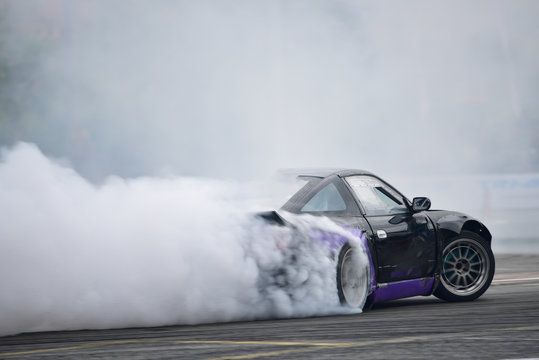 Motion Blur side view drift car