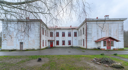 Fototapeta na wymiar paunküla manor estonia