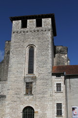Fototapeta na wymiar église saint-Martin,beffroi,Souillac dans le Lot