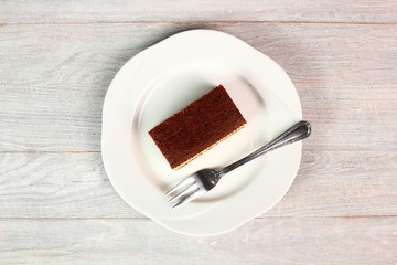 Sponge cake with cocoa filling