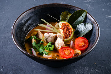 classic tom yum goong soup