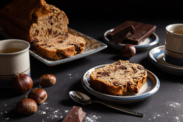 Fototapeta na wymiar chestnut and chocolate chip cake for an autumn snack