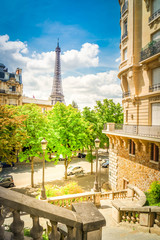 Fototapety  wycieczka po eiffla i ulica paryska