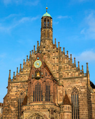 Fototapeta na wymiar Frauenkirche in Nuremberg