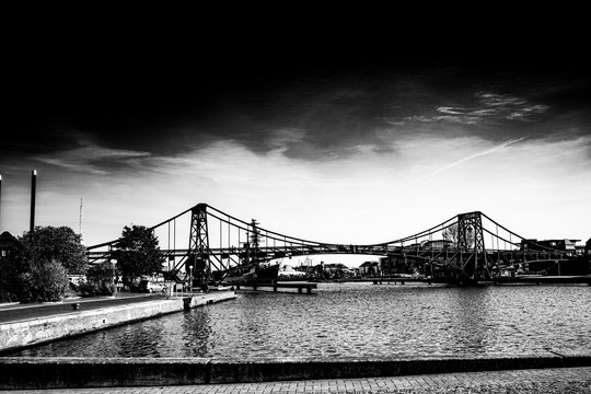 Kaiser Wilhelm Br&uuml;cke