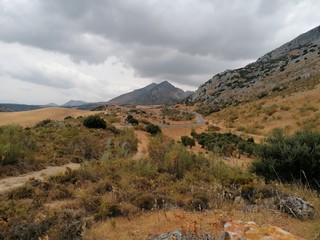 Paisaje de los montes Torcal en un dia con nubes en Antequera Málaga Andalucía, España. Es un...