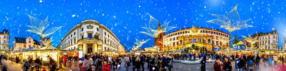 Sternschnuppenmarkt / Weihnachtsmarkt, Wiesbaden, Hessen, Deutschland 