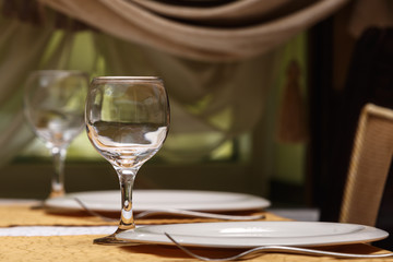 Table setting in the restaurant